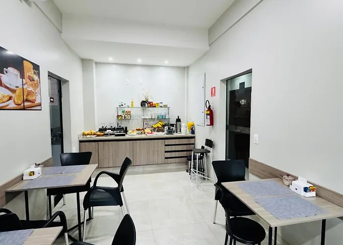 Nathus Hotel